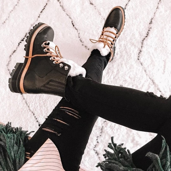 BNIB MARC FISHER Izzie boots (size 6.5) - Picture 4 of 9